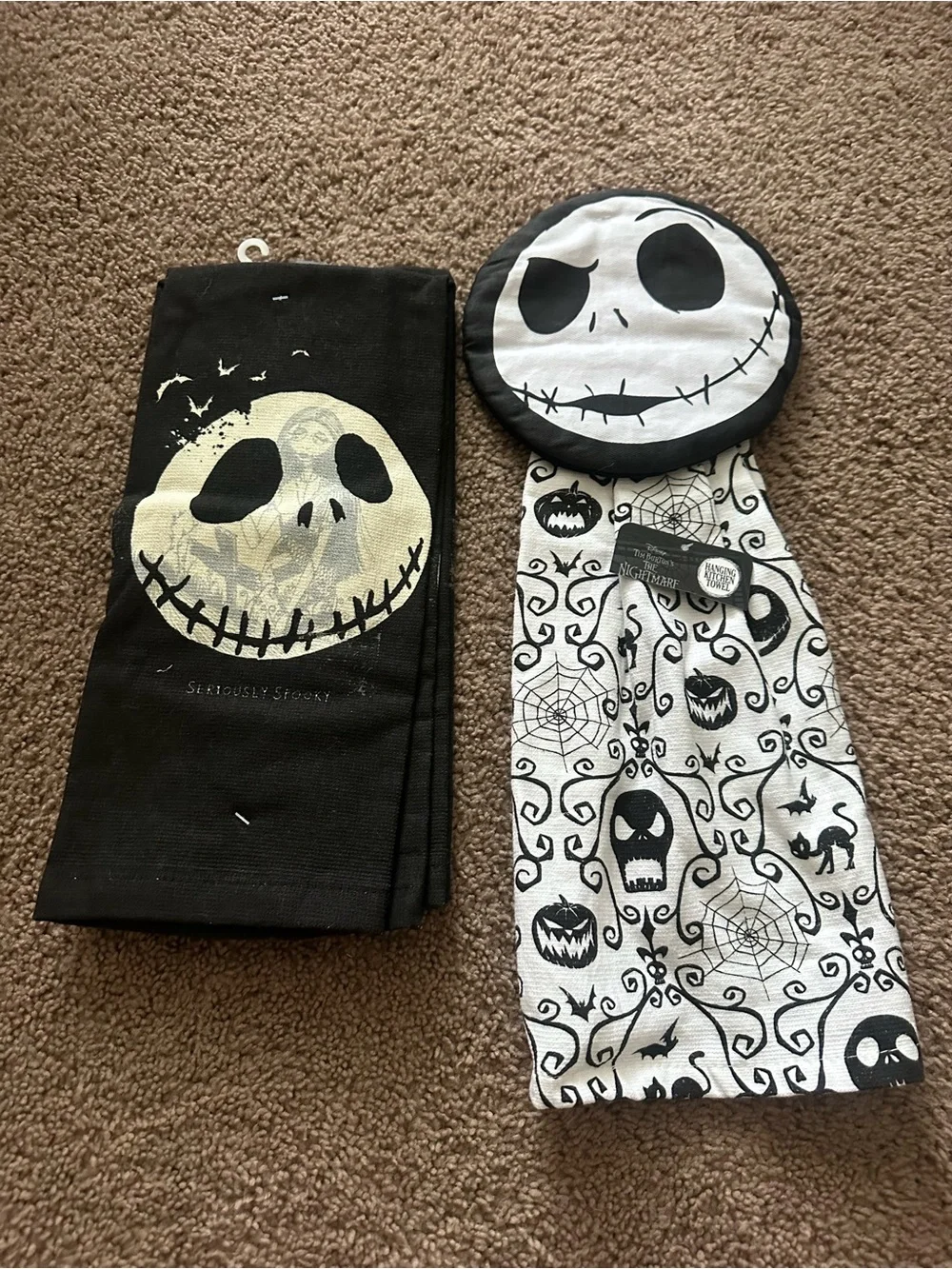 Nightmare Before Christmas Kitchen Towel and Pot Holder Set
